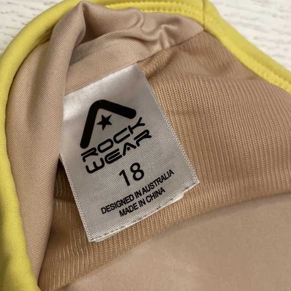 Rockwear High Impact Sports Bra - Picture 4 of 6